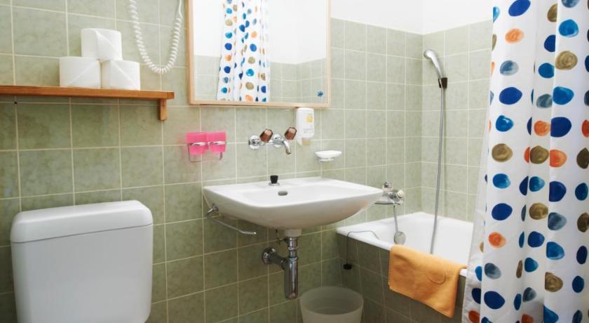 Hotel Bellavista Ftan Εξωτερικό φωτογραφία